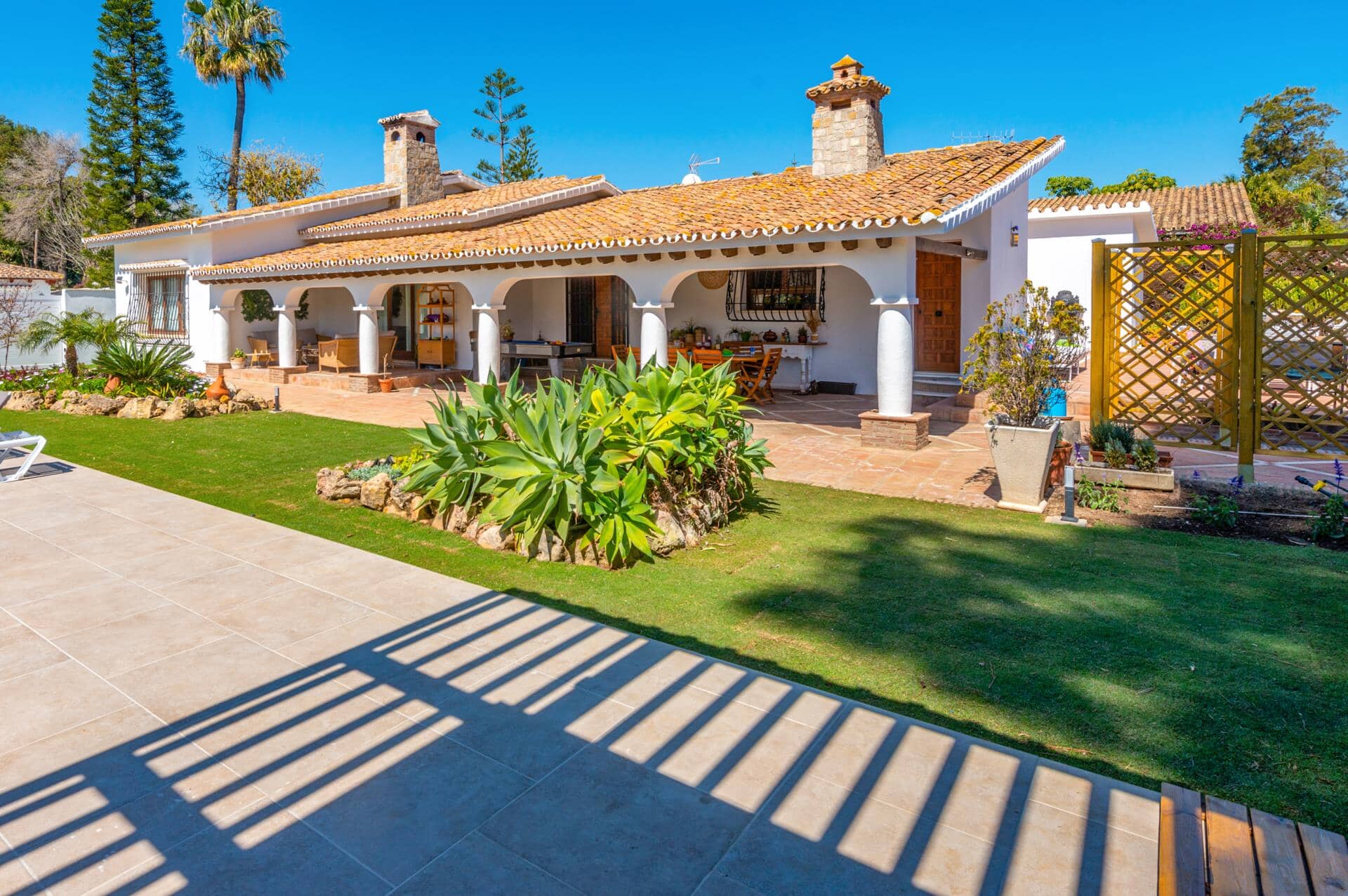 Villa Ramos, San Pedro De Alcantara, &#x41A;&#x43E;&#x441;&#x442;&#x430; &#x434;&#x435;&#x43B; &#x421;&#x43E;&#x43B;