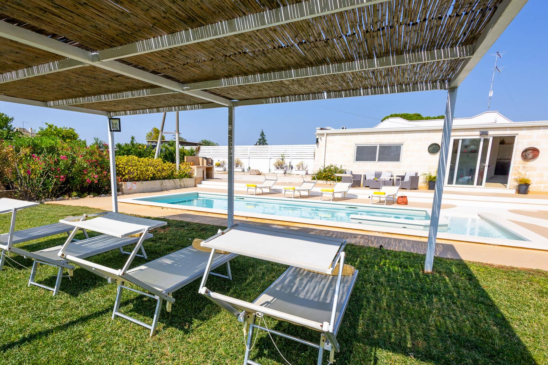 Villa Donna, San Vito dei Normanni, Puglia