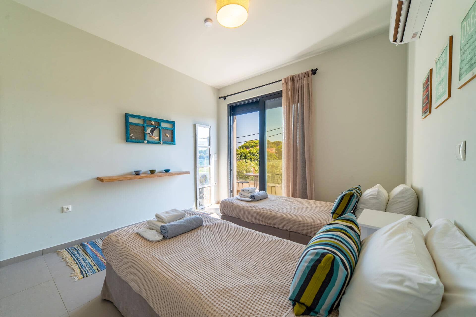 Villa Thalassa Ixia, Ialyssos, &#x420;&#x43E;&#x434;&#x43E;&#x441;