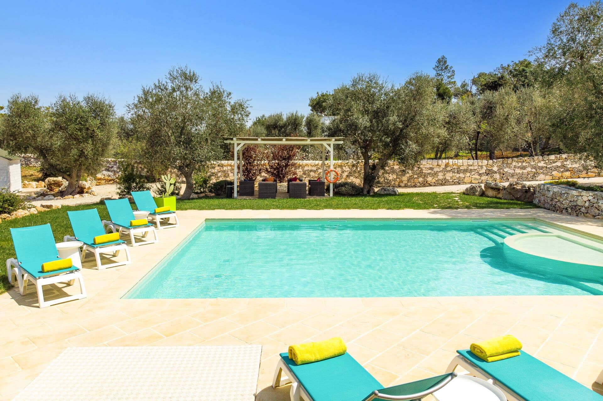 Villa Borgo Mediterraneo, Ceglie Messapica, &#x3A0;&#x3BF;&#x3CD;&#x3BB;&#x3B9;&#x3B1;
