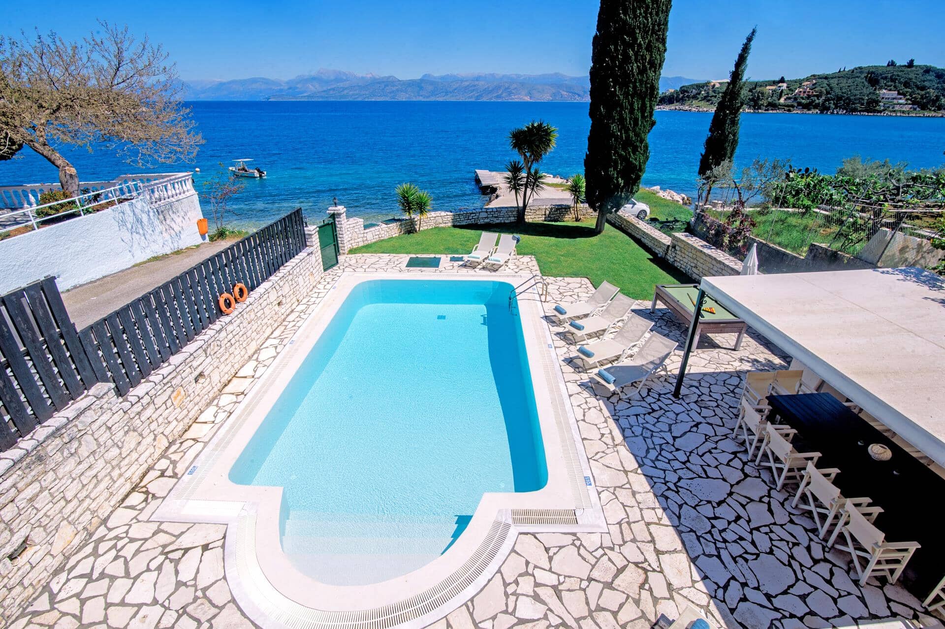 Villa Annie, Kassiopi, Corfu