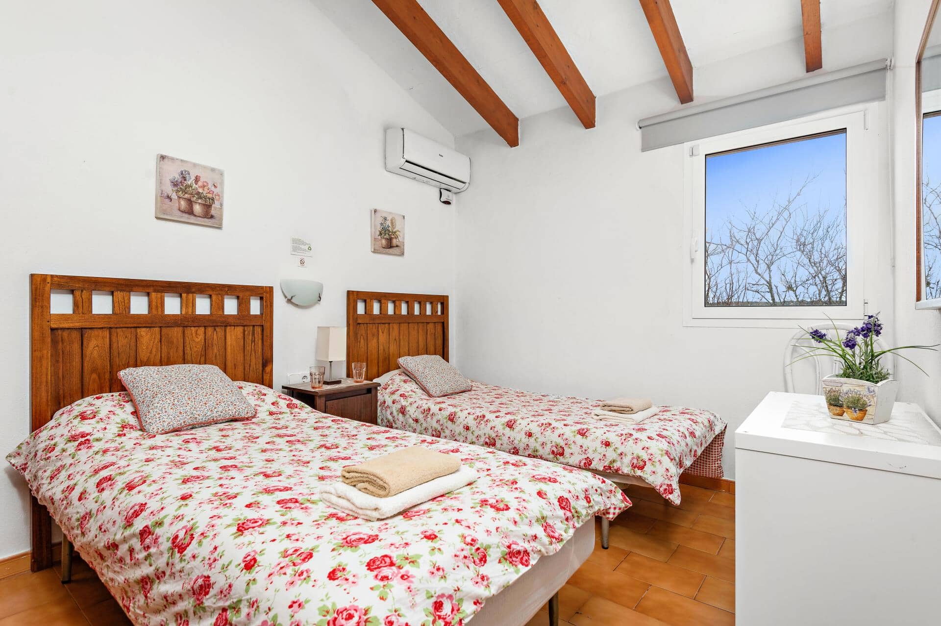 Villa Cas Sucrer, Binibeca, Menorca
