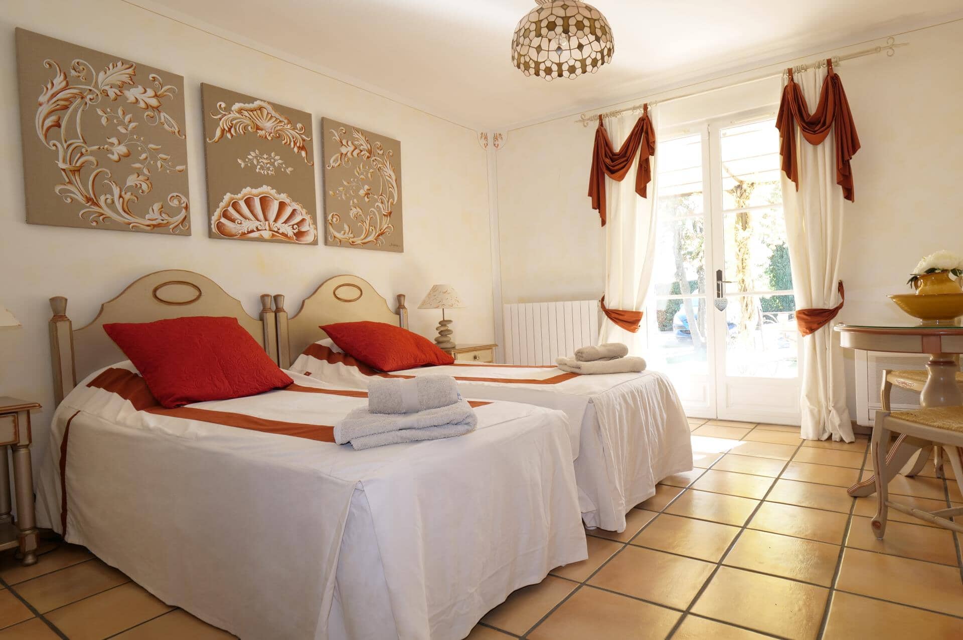 Villa Jas Fontaine, Lorgues, Francoska riviera