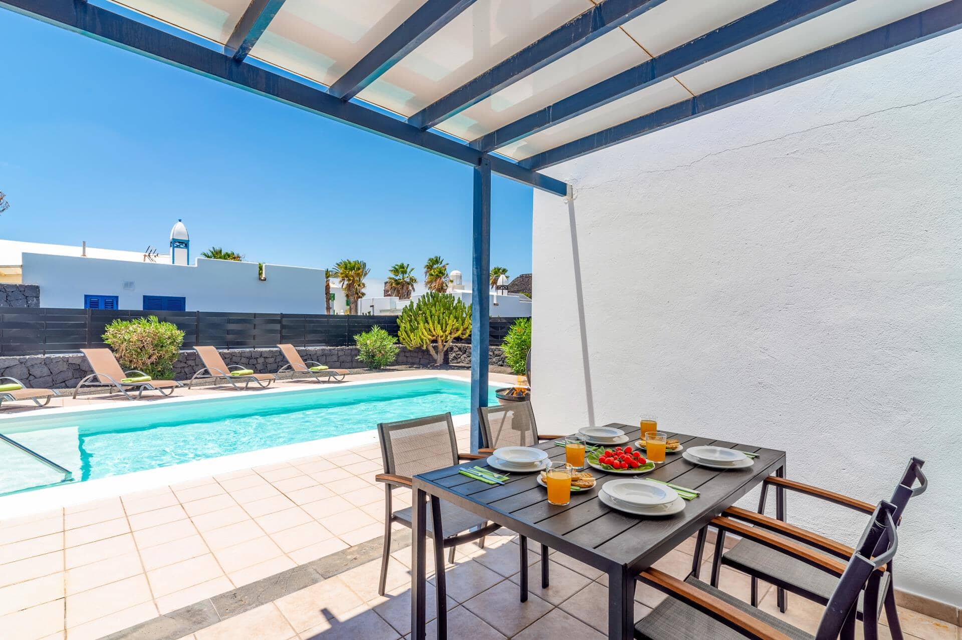 Villa Seasol 2, Playa Blanca, &#x41B;&#x430;&#x43D;&#x441;&#x430;&#x440;&#x43E;&#x442;&#x435;