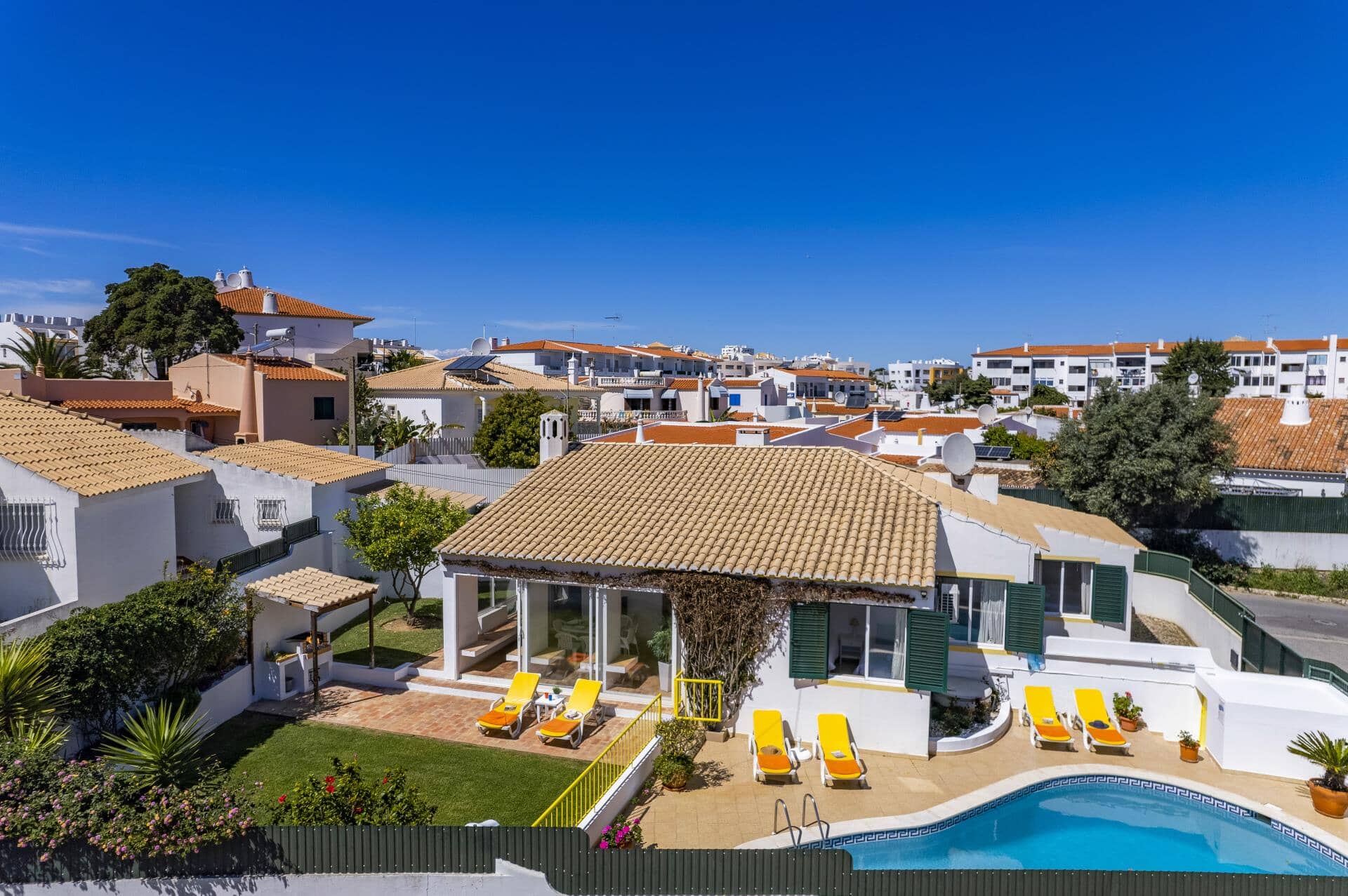 Villa Pinheiro Oura, Praia D&#x27;Oura, Algarve