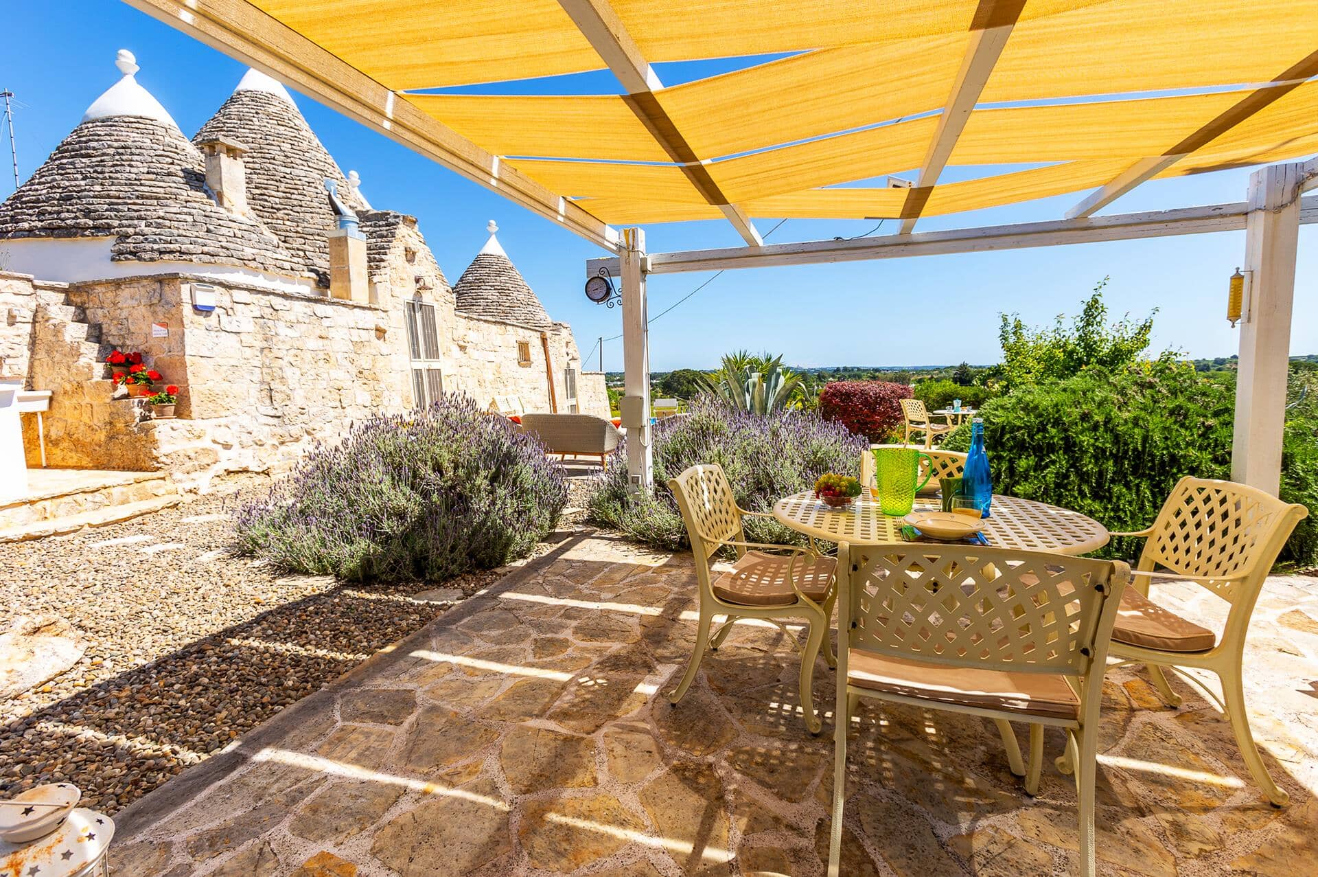 Villa Trulli Isabella, Martina Franca, Apulia