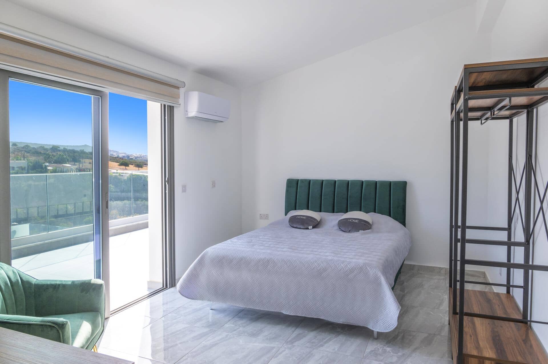 Villa Diamanti, Coral Bay, Cipar