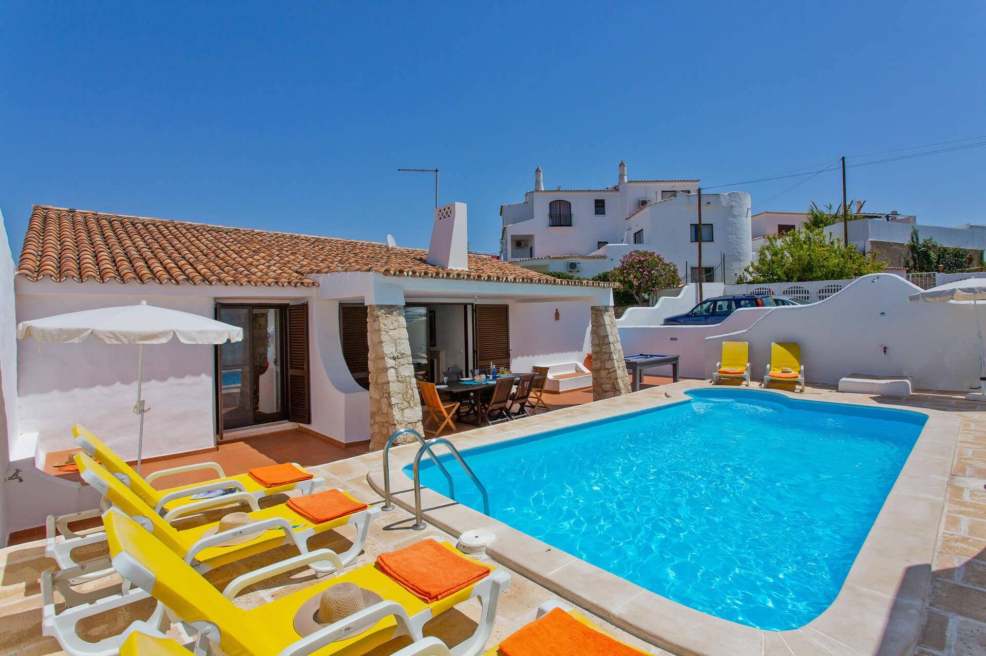 Villa Aveiros, Praia D&#x27;Oura, Algarve