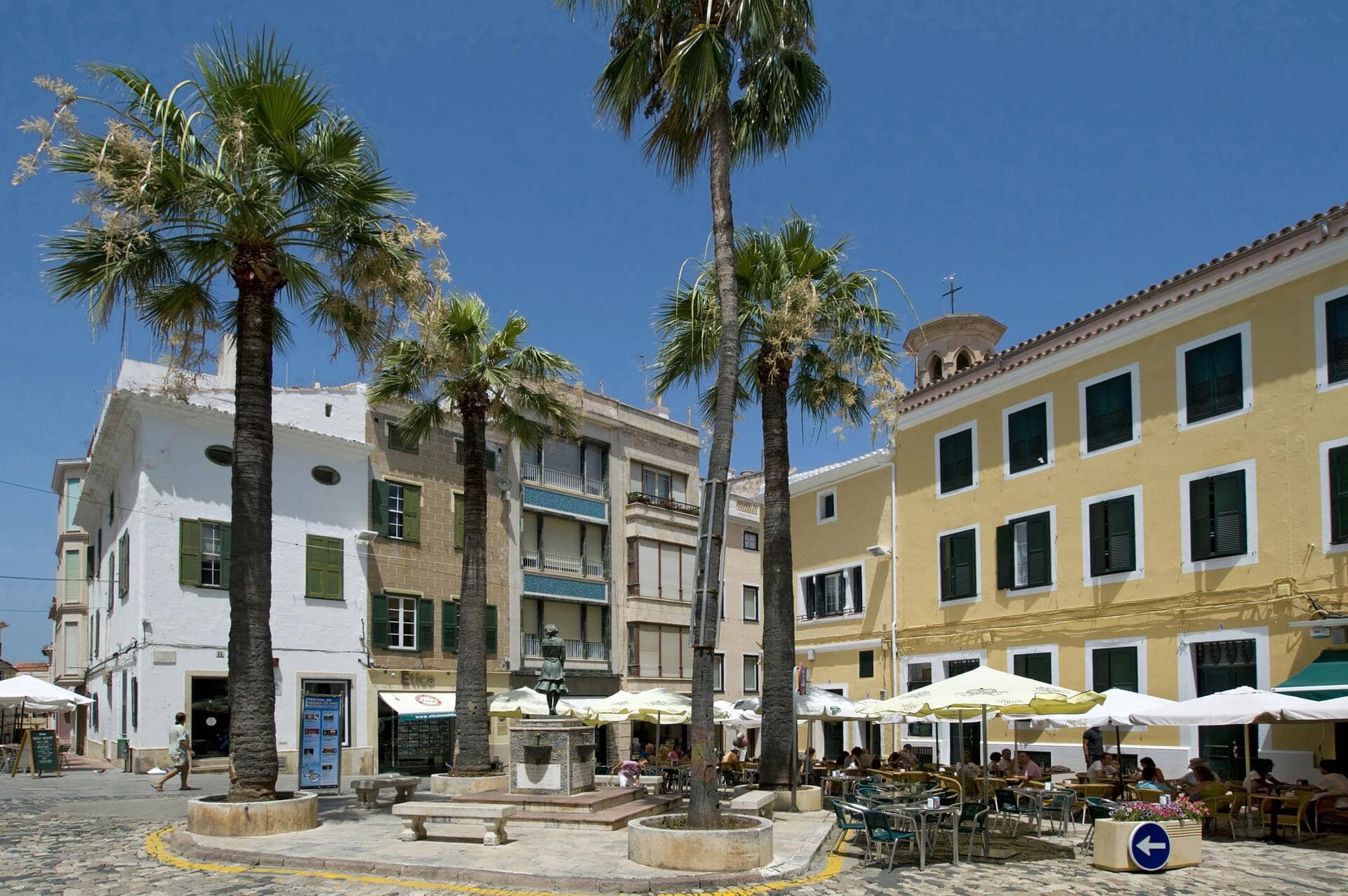 Villa Xabec, Calan Forcat, &#x39C;&#x3B9;&#x3BD;&#x3CC;&#x3C1;&#x3BA;&#x3B1;
