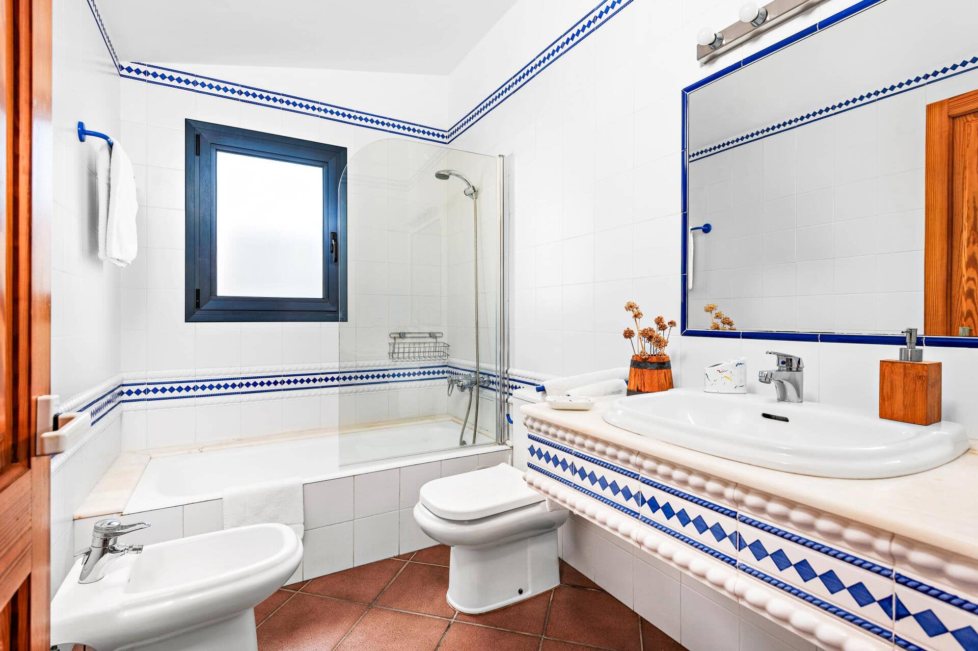 Villa Thalassa, Calan Bosch, Minorca