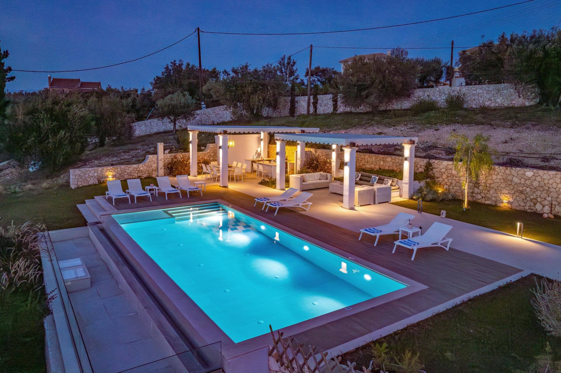 Villa Tila, Agios Stefanos, &#x41A;&#x43E;&#x440;&#x444;&#x443;