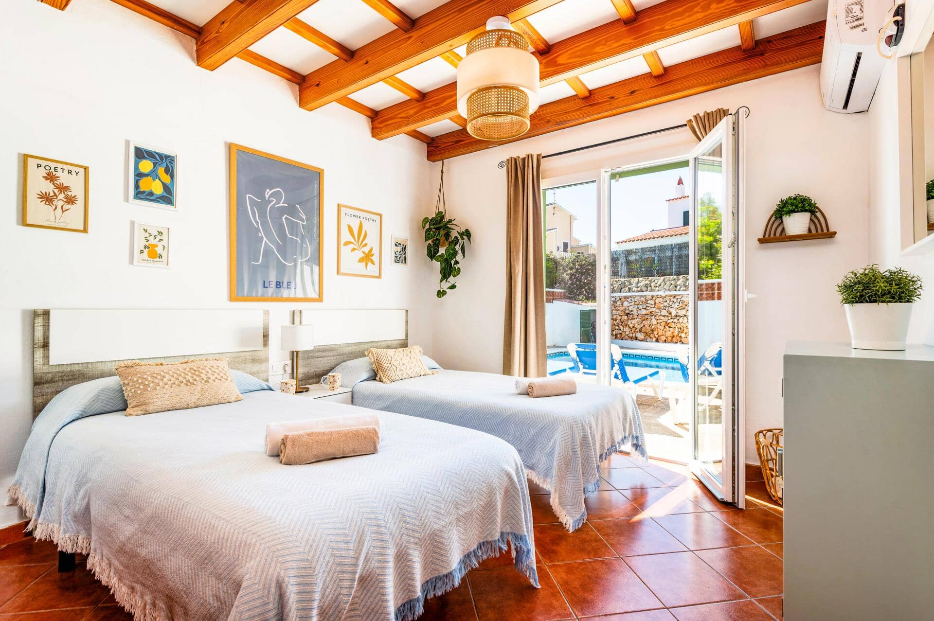 Villa De La Luz, Punta Prima, Menorca
