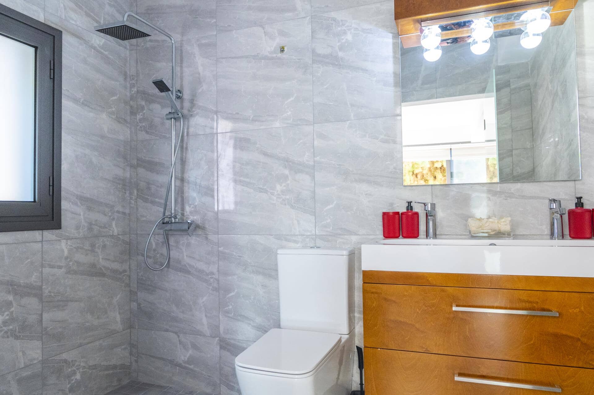 Villa Diamanti, Coral Bay, Cipar