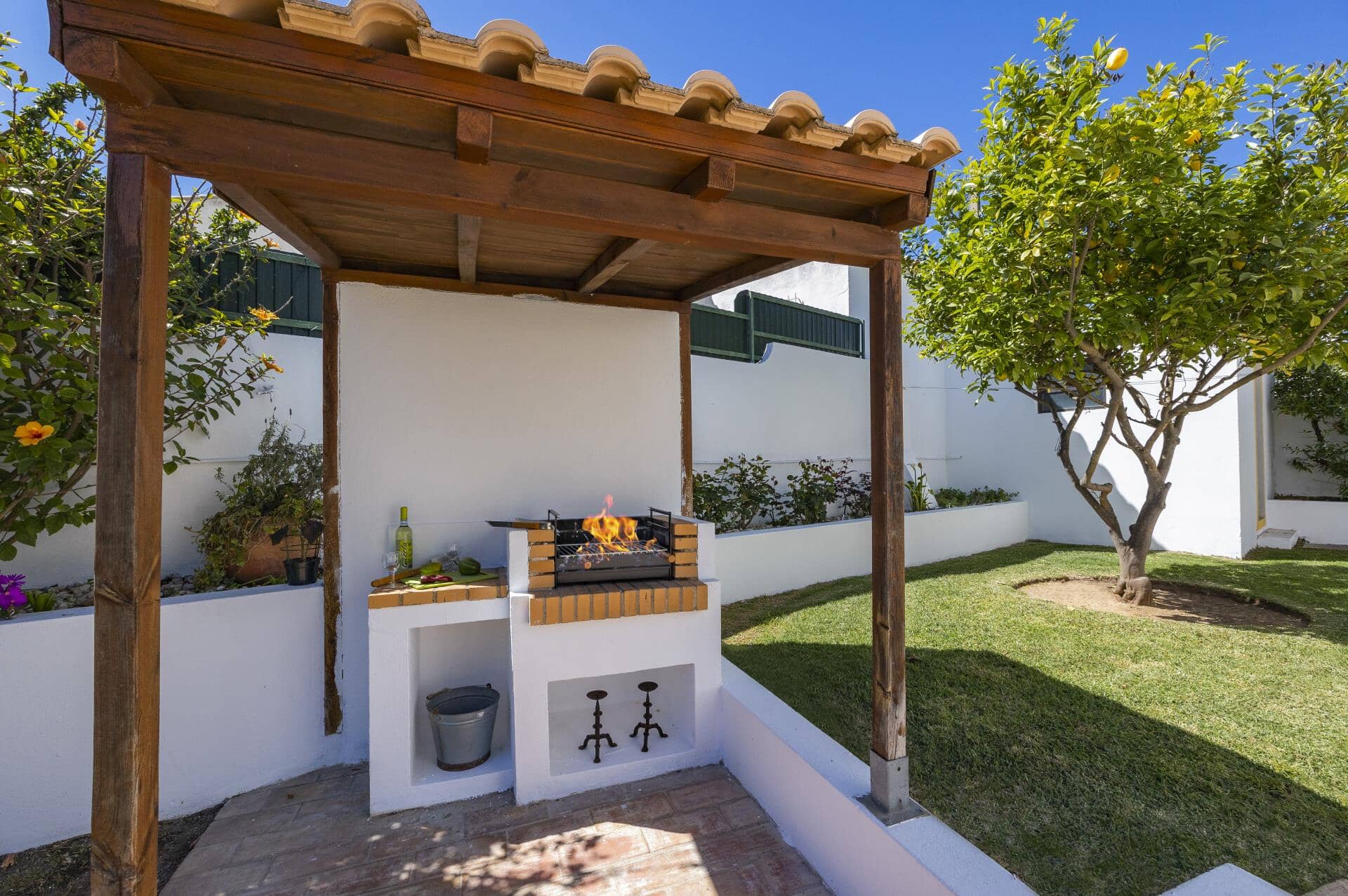 Villa Pinheiro Oura, Praia D&#x27;Oura, Algarve