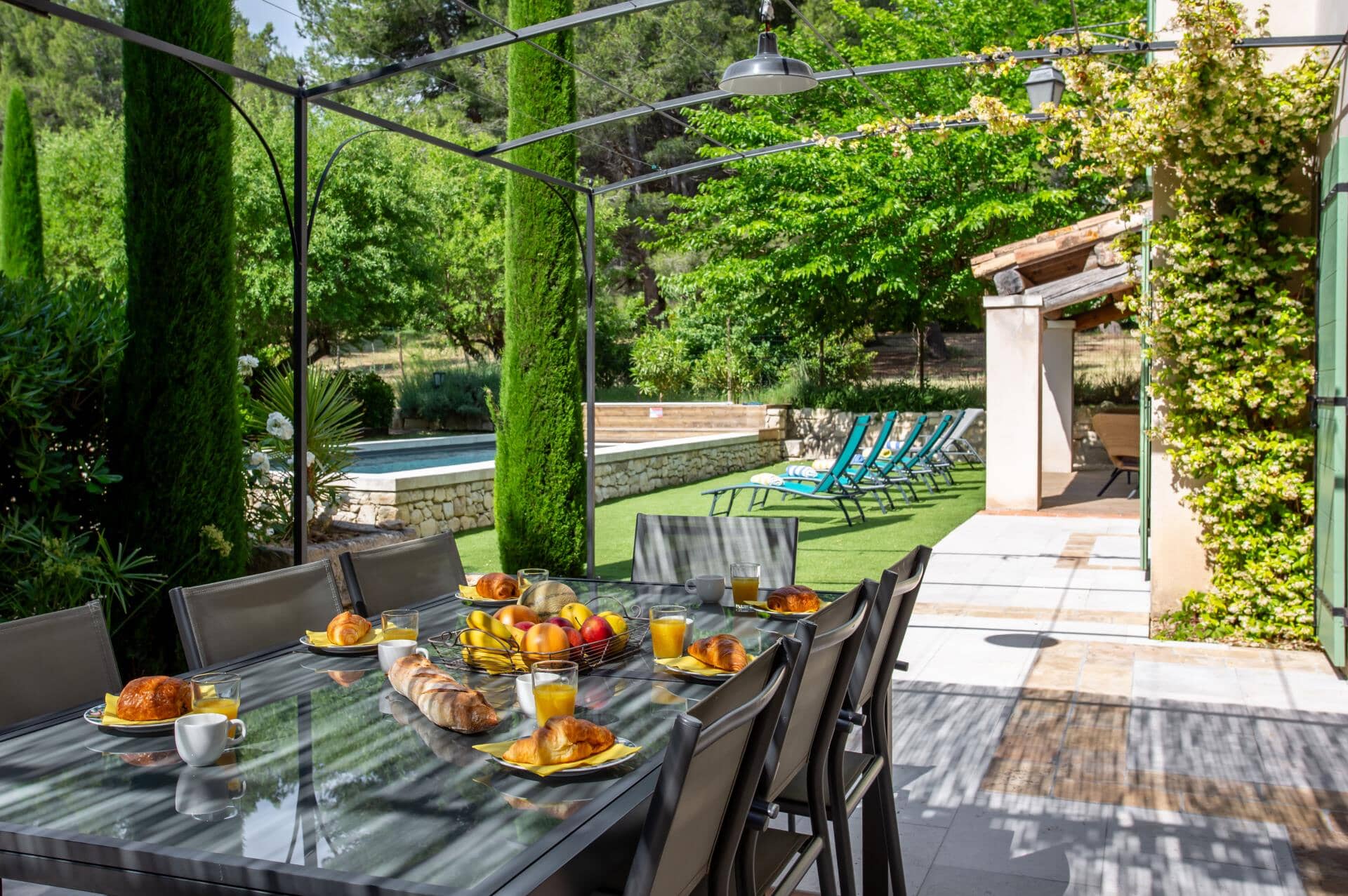 Villa Les Alpilles, Saint-Remy-de-Provence, Provence