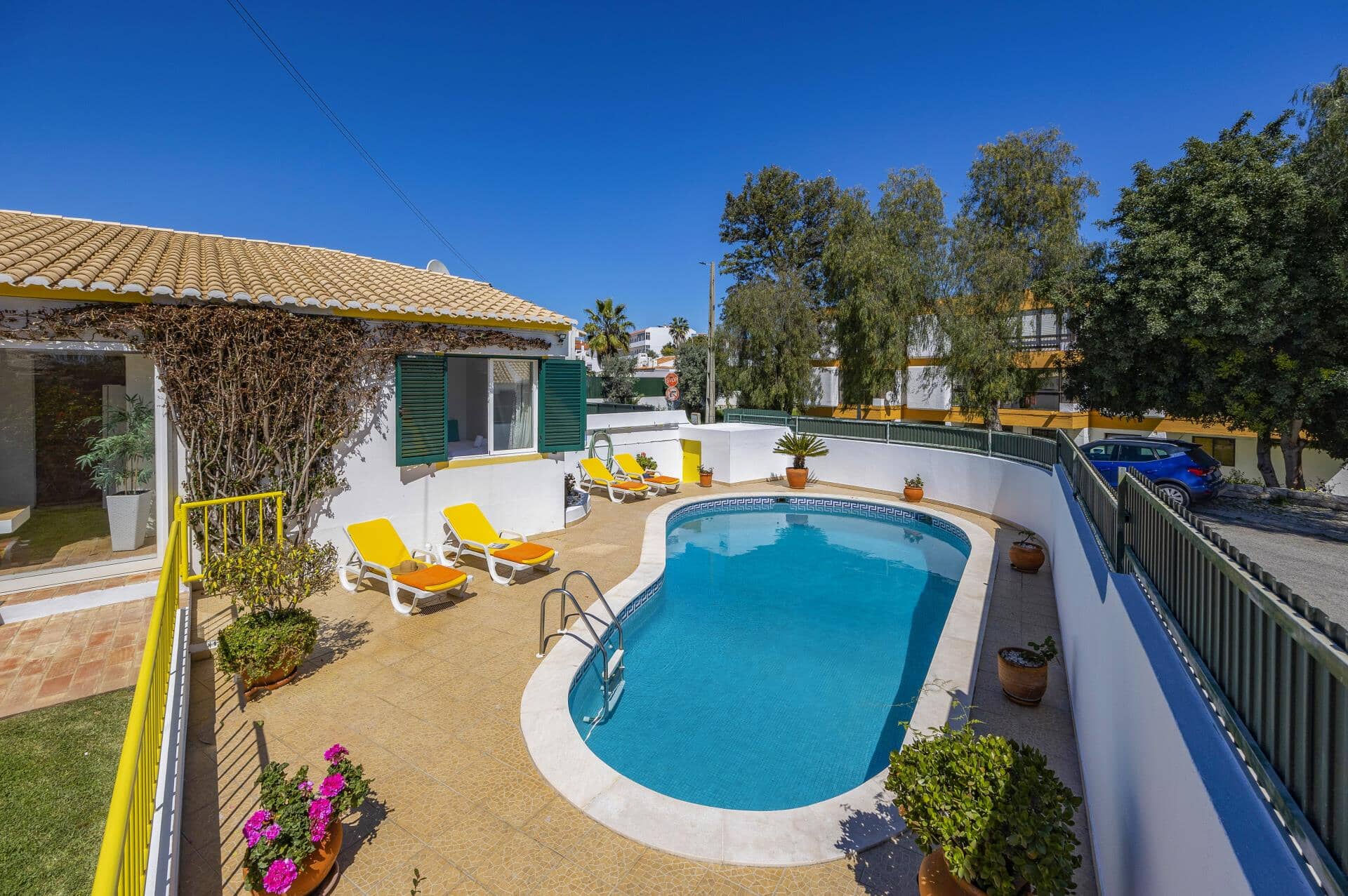 Villa Pinheiro Oura, Praia D&#x27;Oura, Algarve