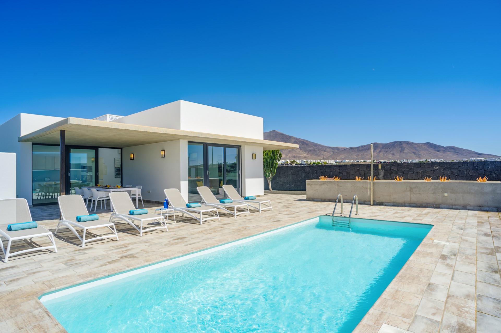 Villa Delioma In Playa Blanca, Lanzarote | Villa Plus