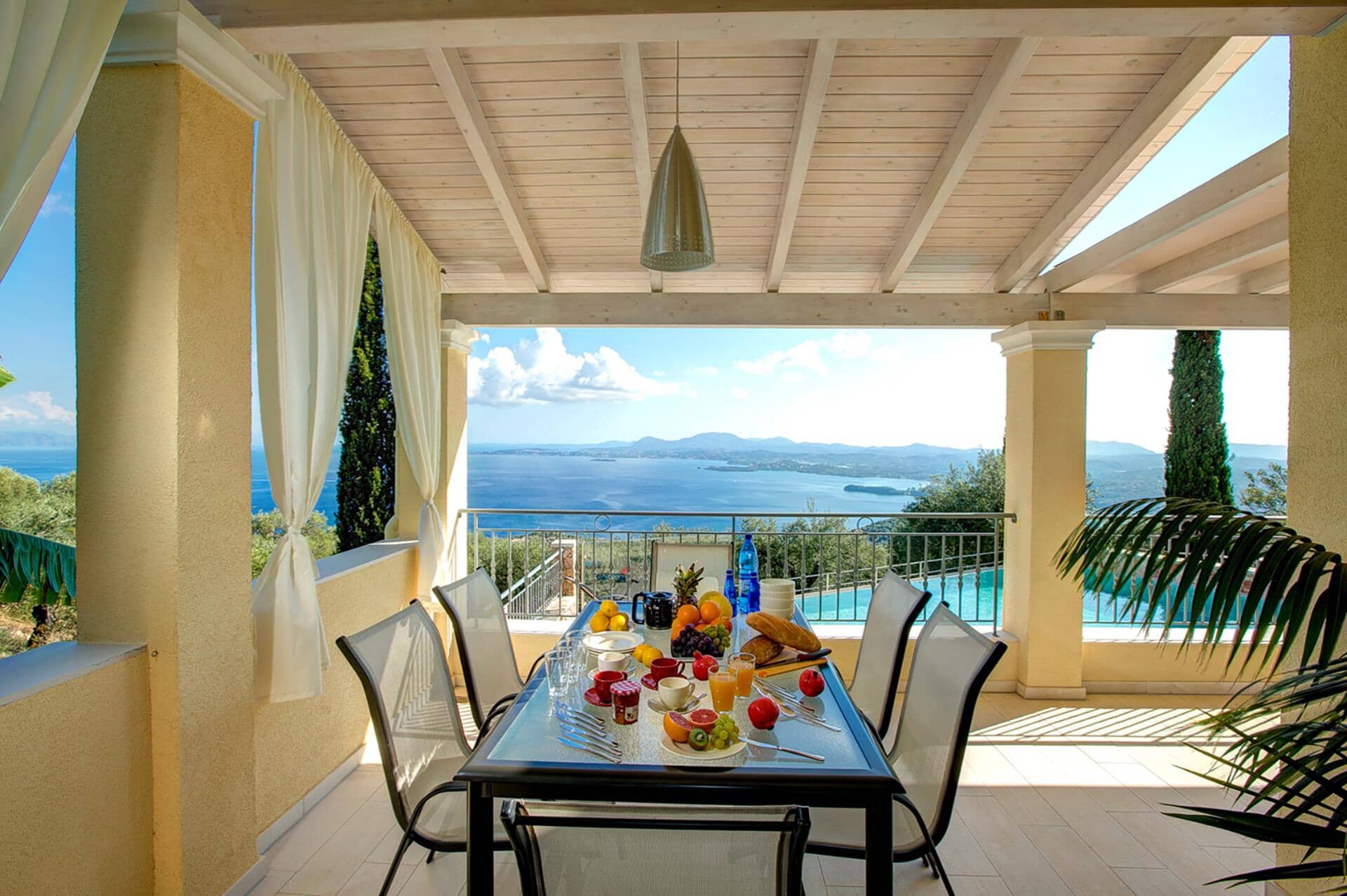 Villa Alonaki, Barbati, Korfu