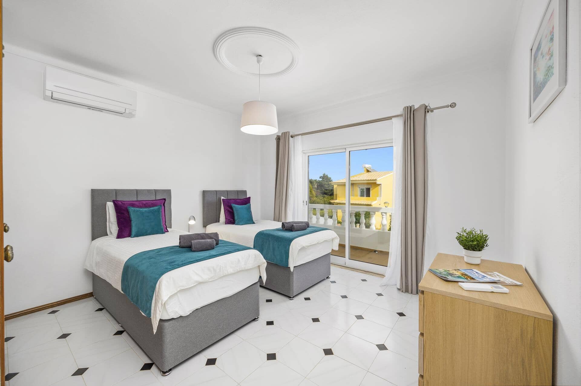 Villa Duas Sentinelas, Vilamoura, Algarve