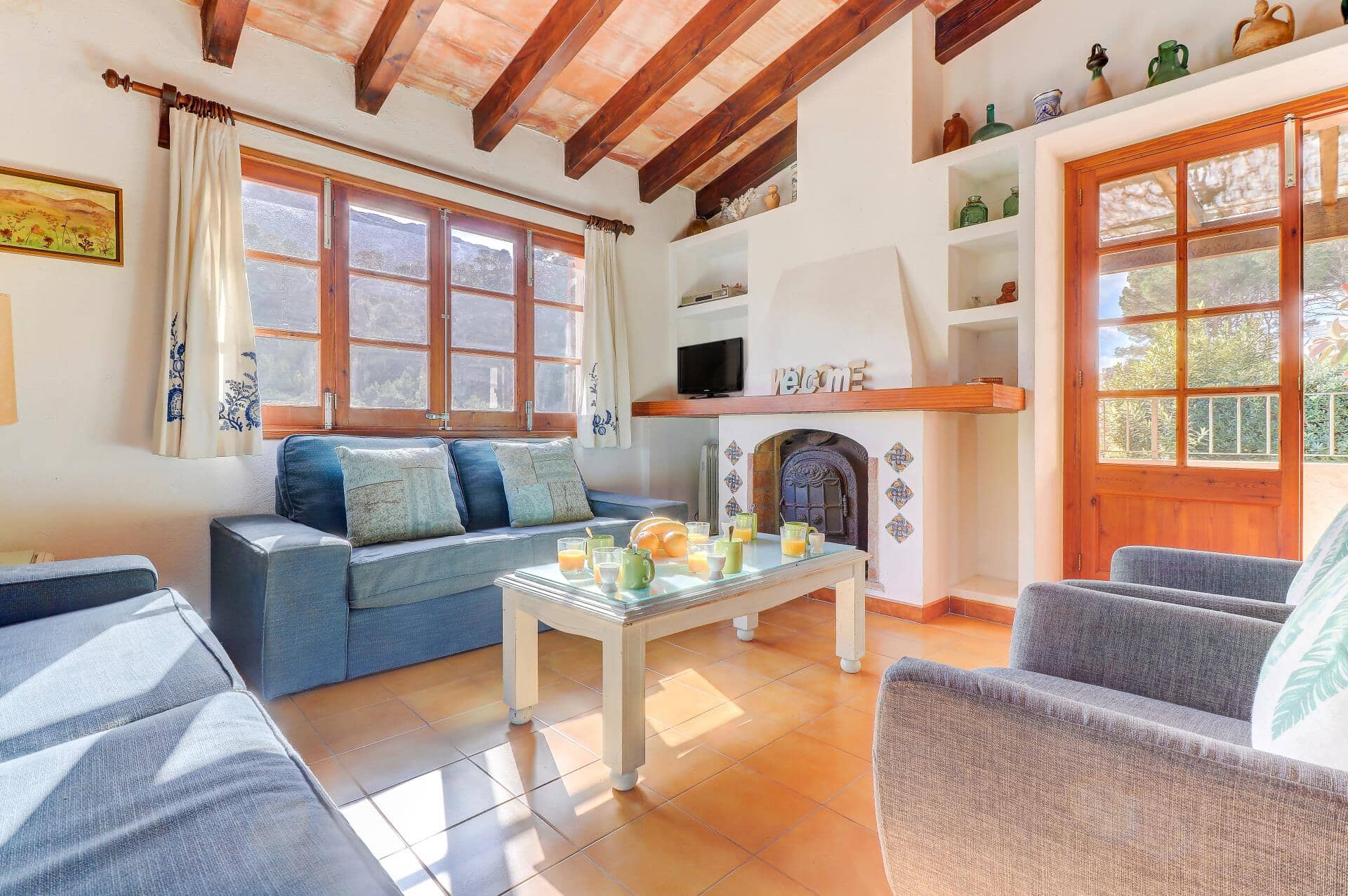 Villa Can March, Cala San Vicente, Majorca