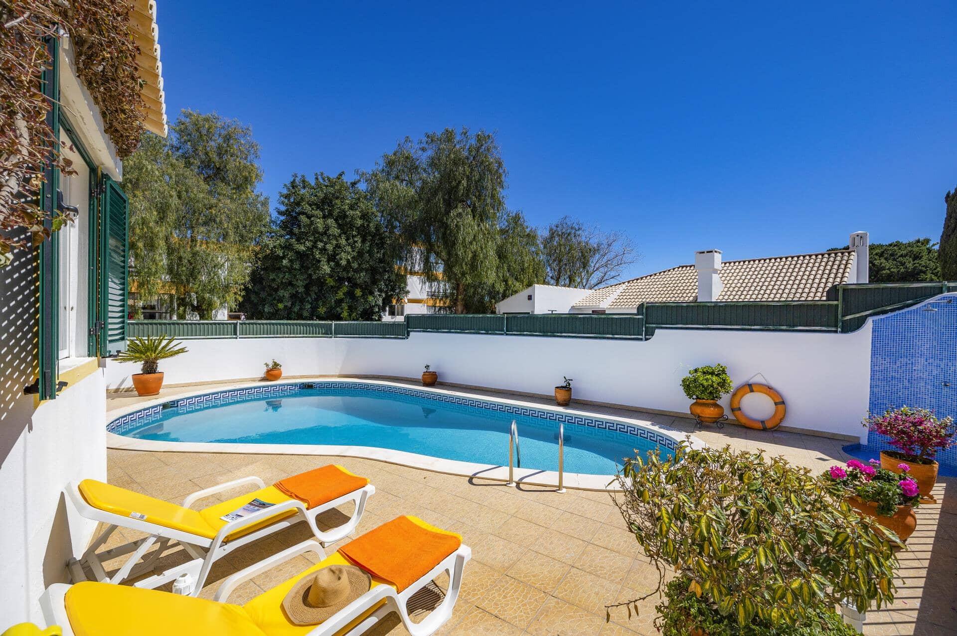 Villa Pinheiro Oura, Praia D&#x27;Oura, Algarve