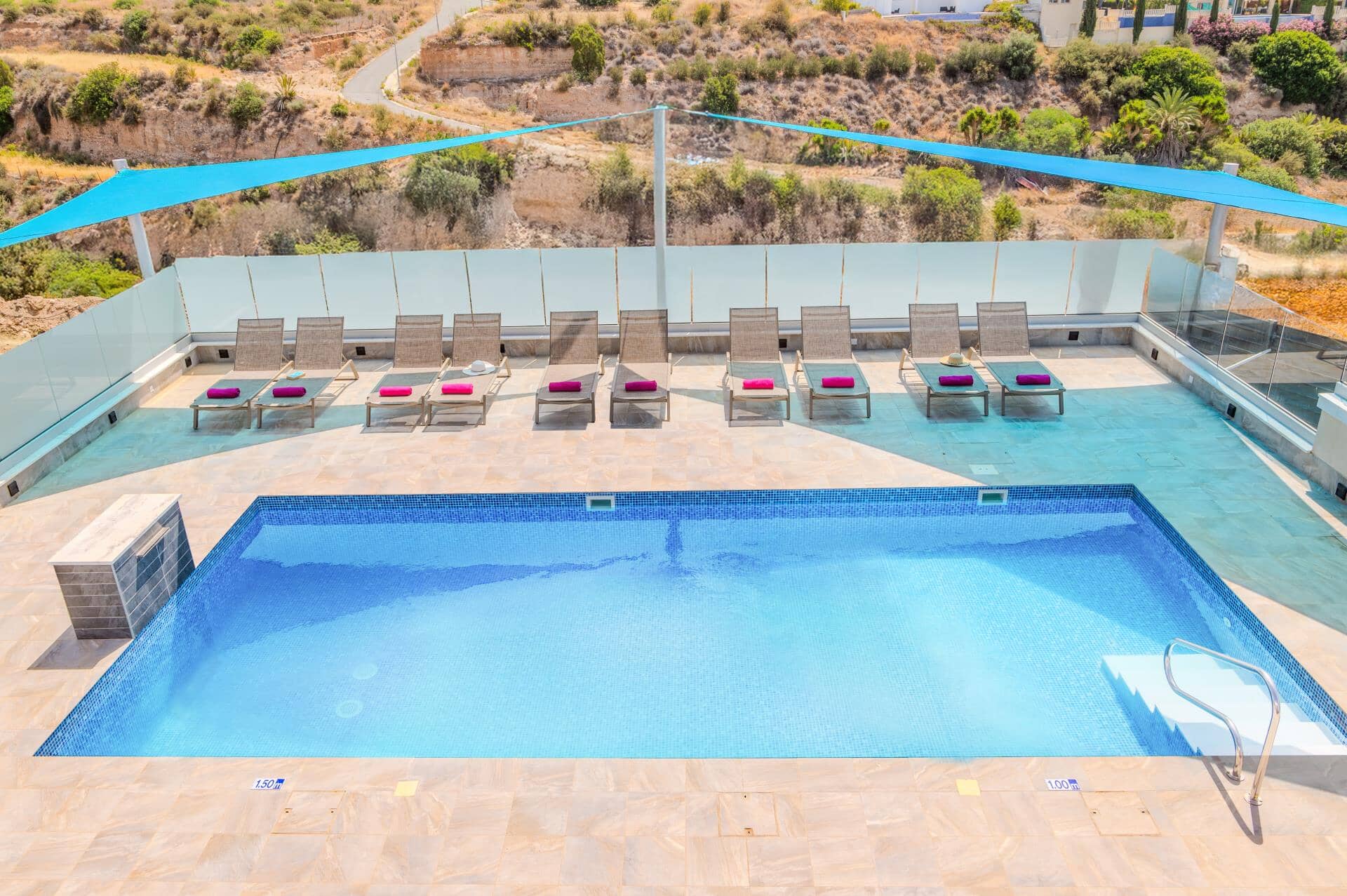 Villa Diamanti, Coral Bay, Cipar