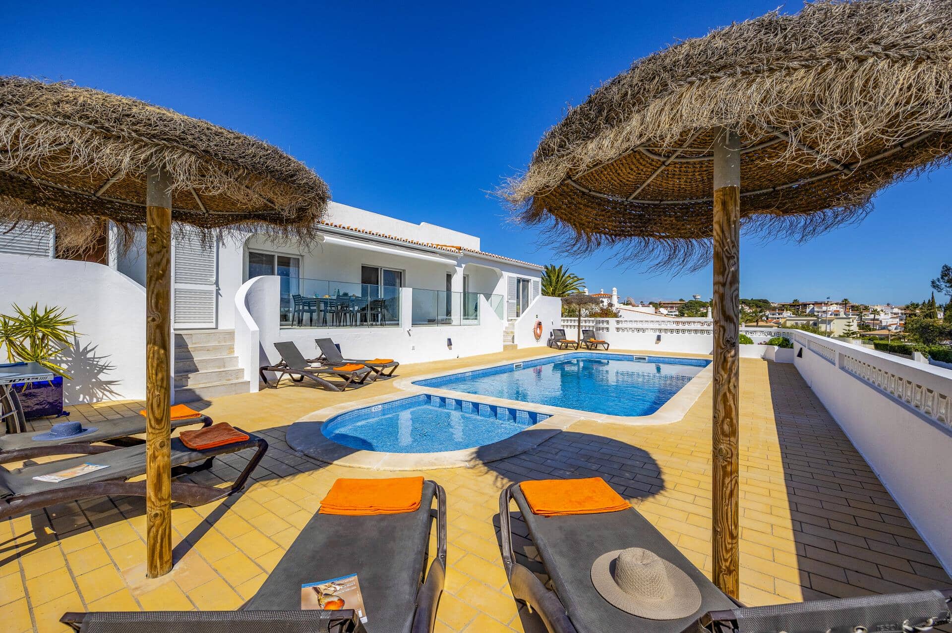 Villa Farol, Carvoeiro, Algarve