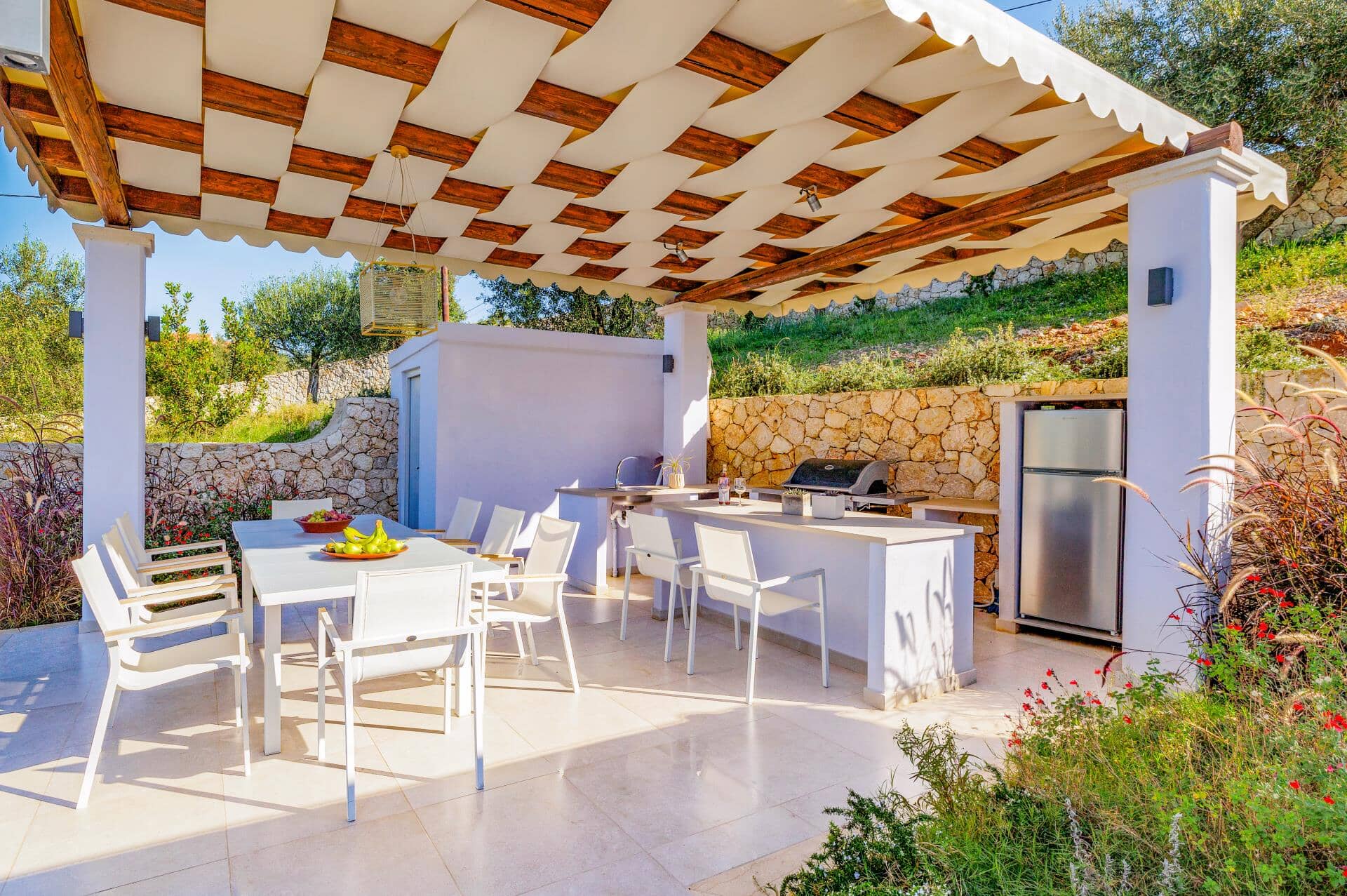 Villa Tila, Agios Stefanos, &#x41A;&#x43E;&#x440;&#x444;&#x443;