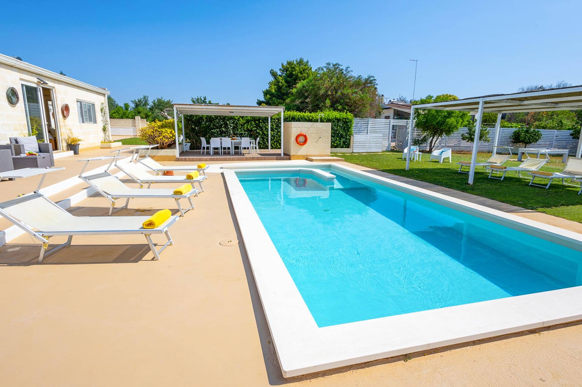 Villa Donna, San Vito dei Normanni, Puglia