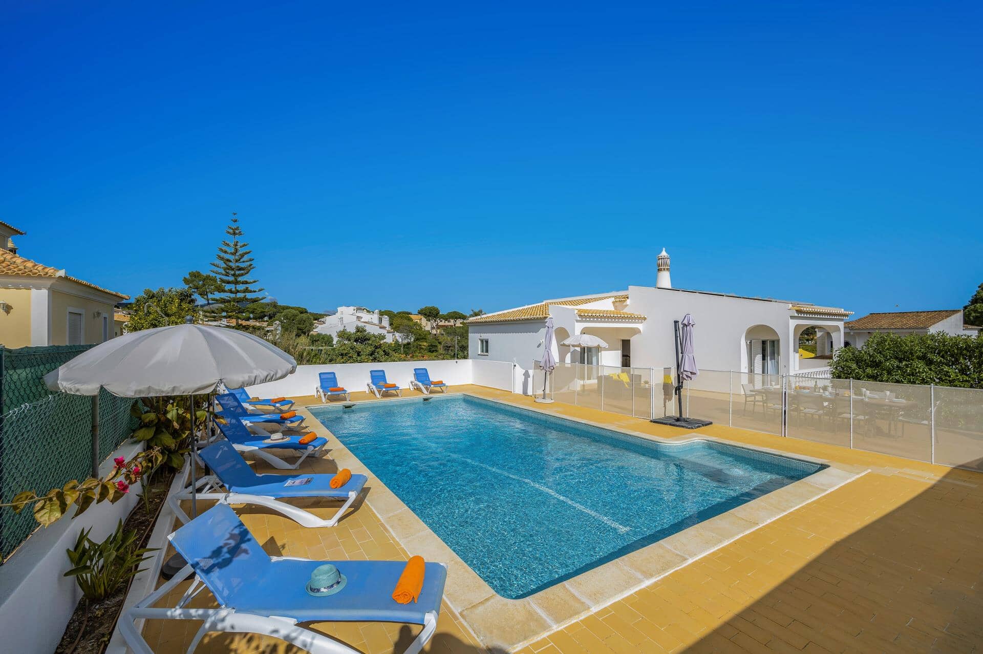 Villa Duas Sentinelas, Vilamoura, Algarve