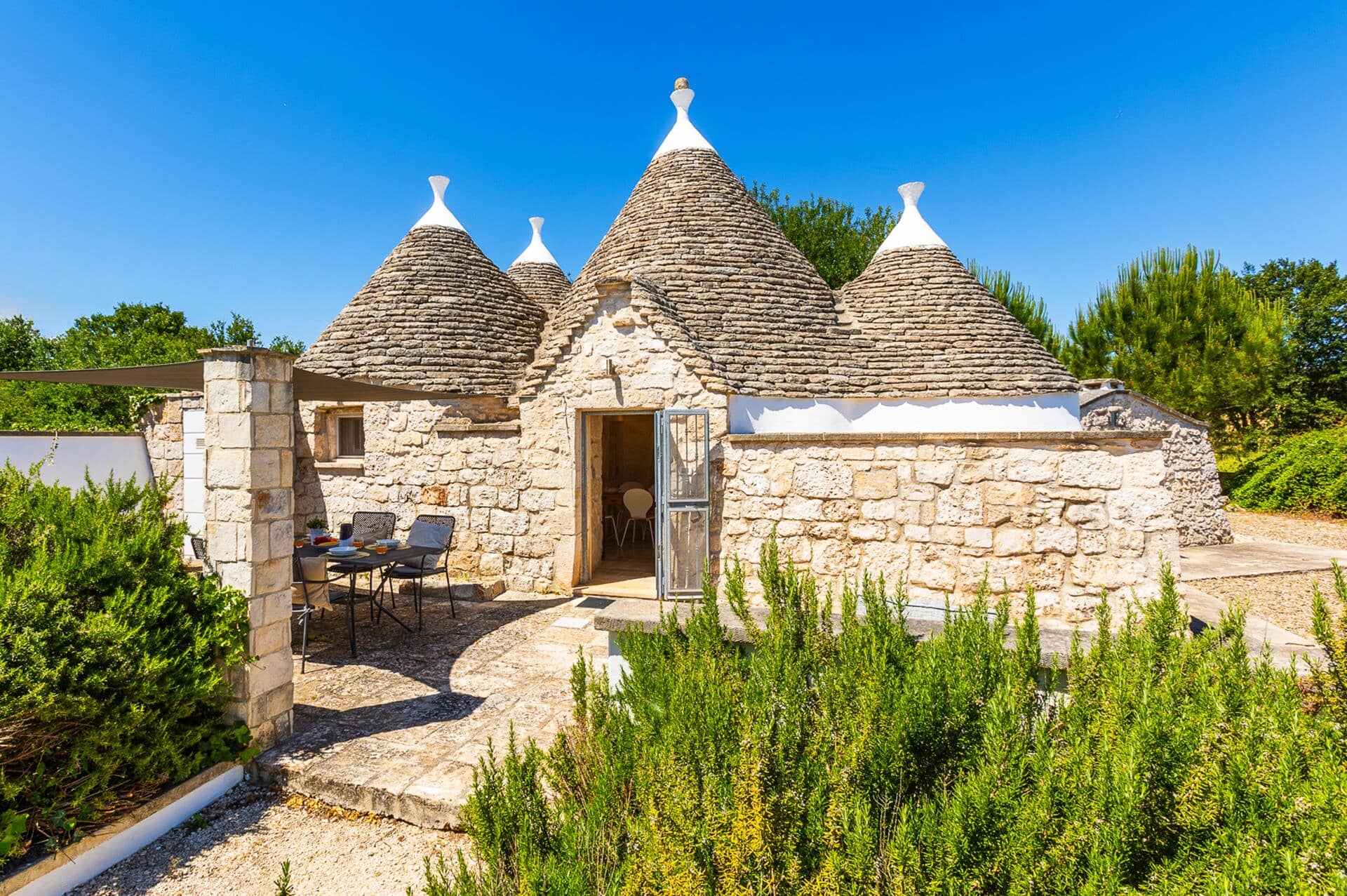 villa-trullo-selva-grande-in-martina-franca-puglia-villa-plus