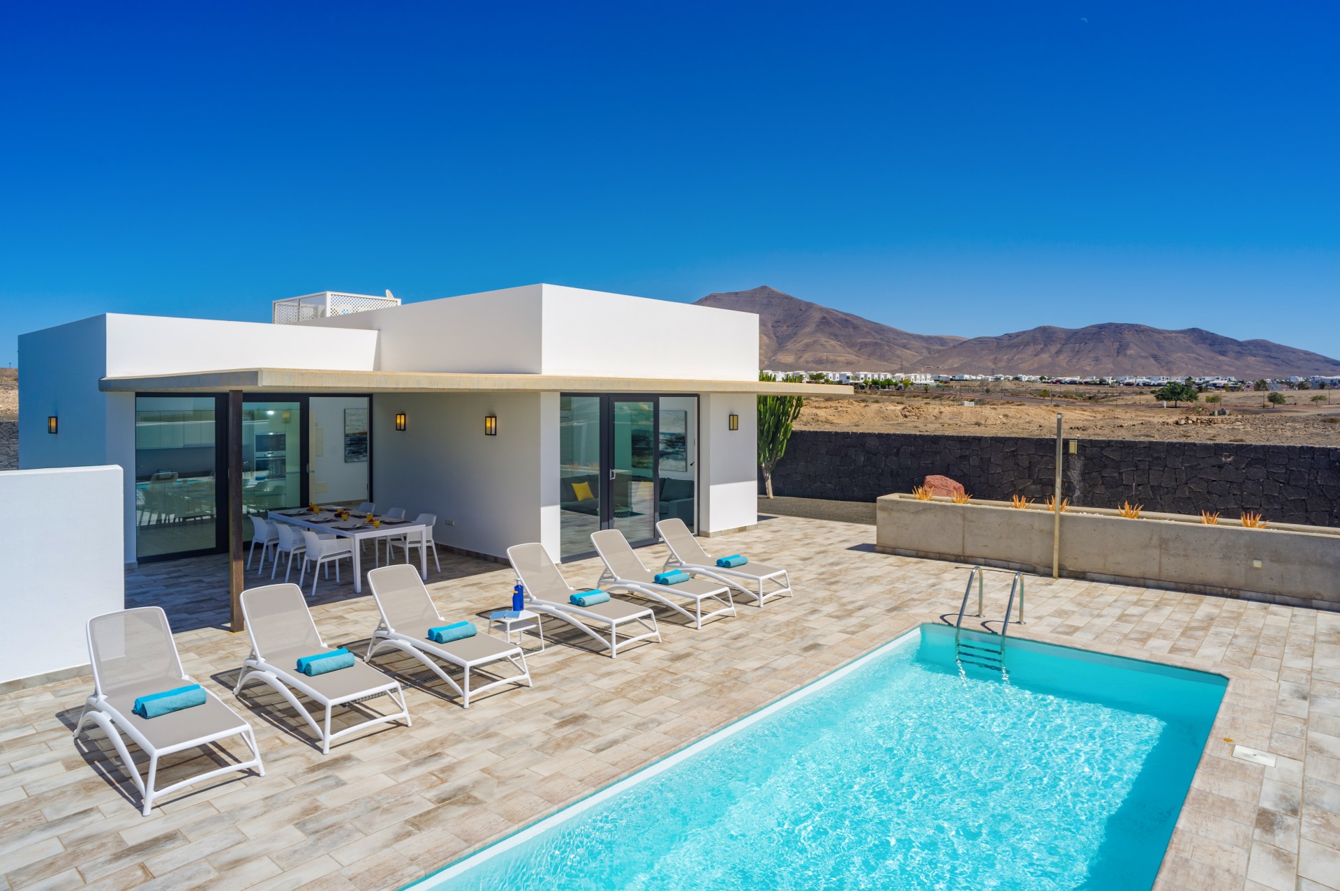 Villa Delioma In Playa Blanca, Lanzarote | Villa Plus