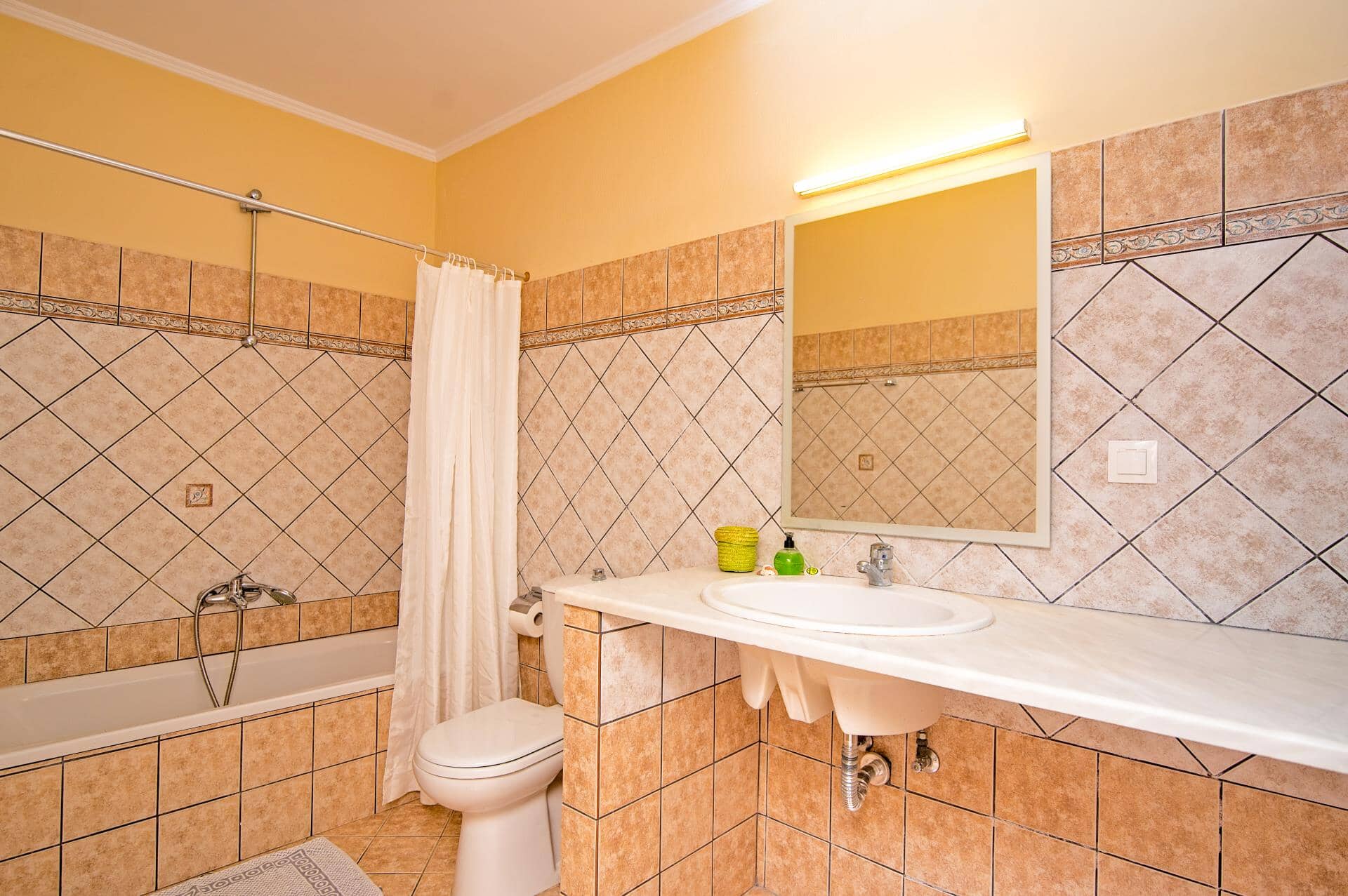 Villa Annie, Kassiopi, Corfu