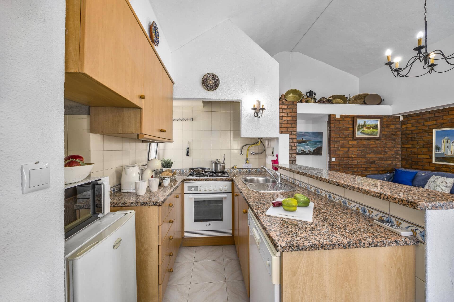 Villa Pinheiro Oura, Praia D&#x27;Oura, Algarve