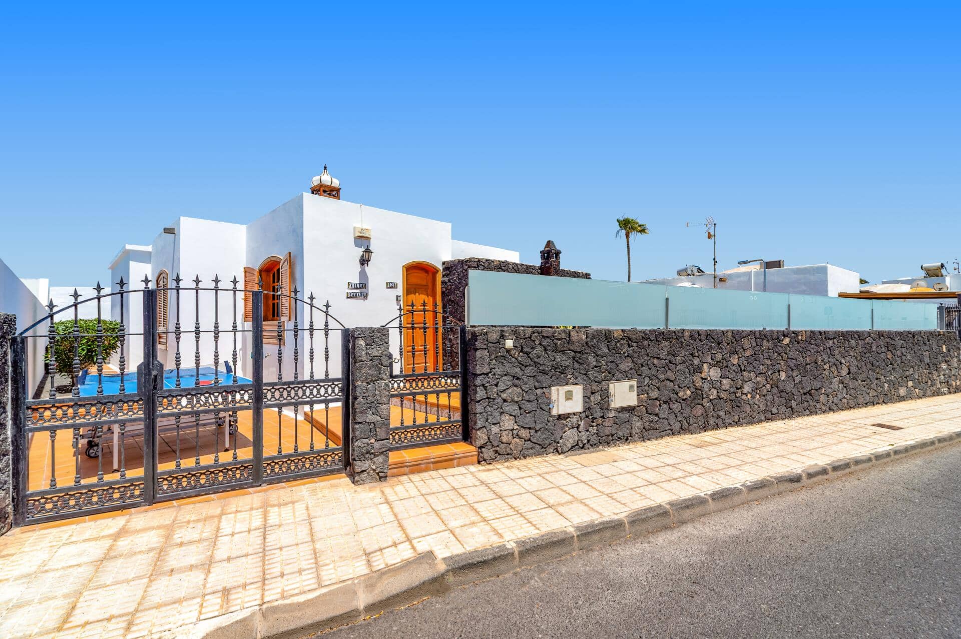 Villa Famara, Puerto del Carmen, Lanzarote