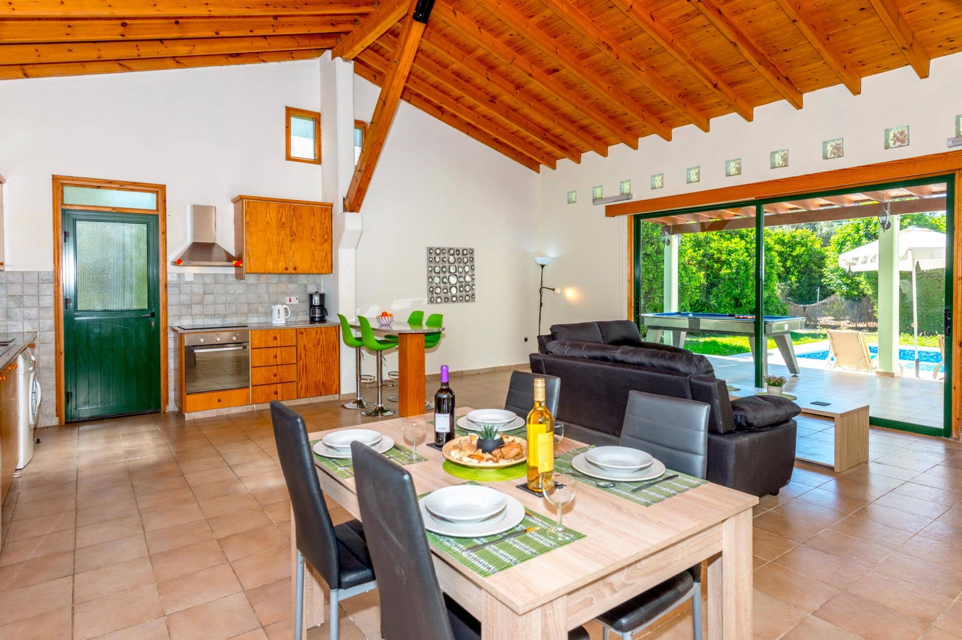 Villa Iriss, Polis, Cypern