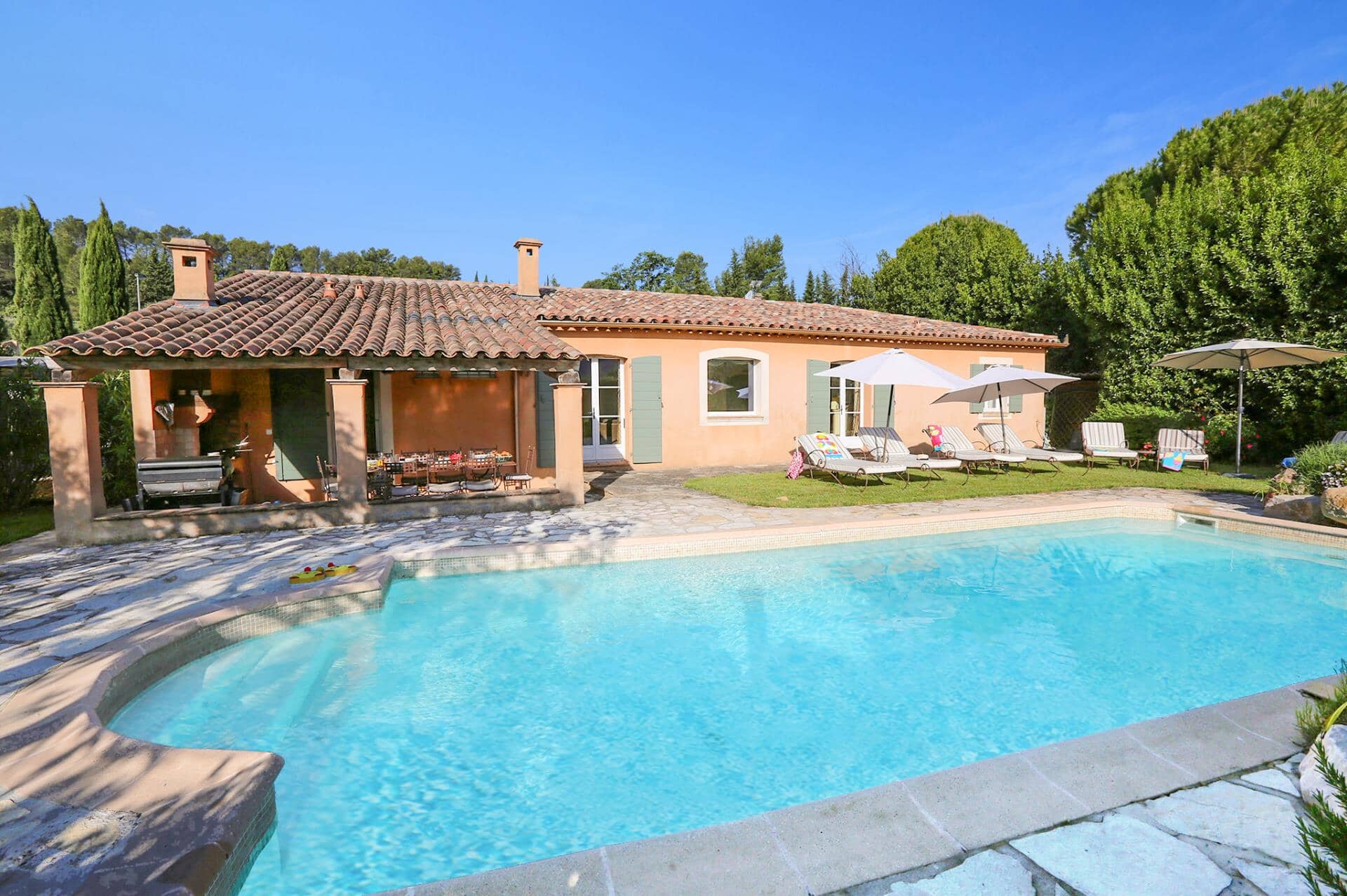 Villa Jas Fontaine, Lorgues, Francoska riviera