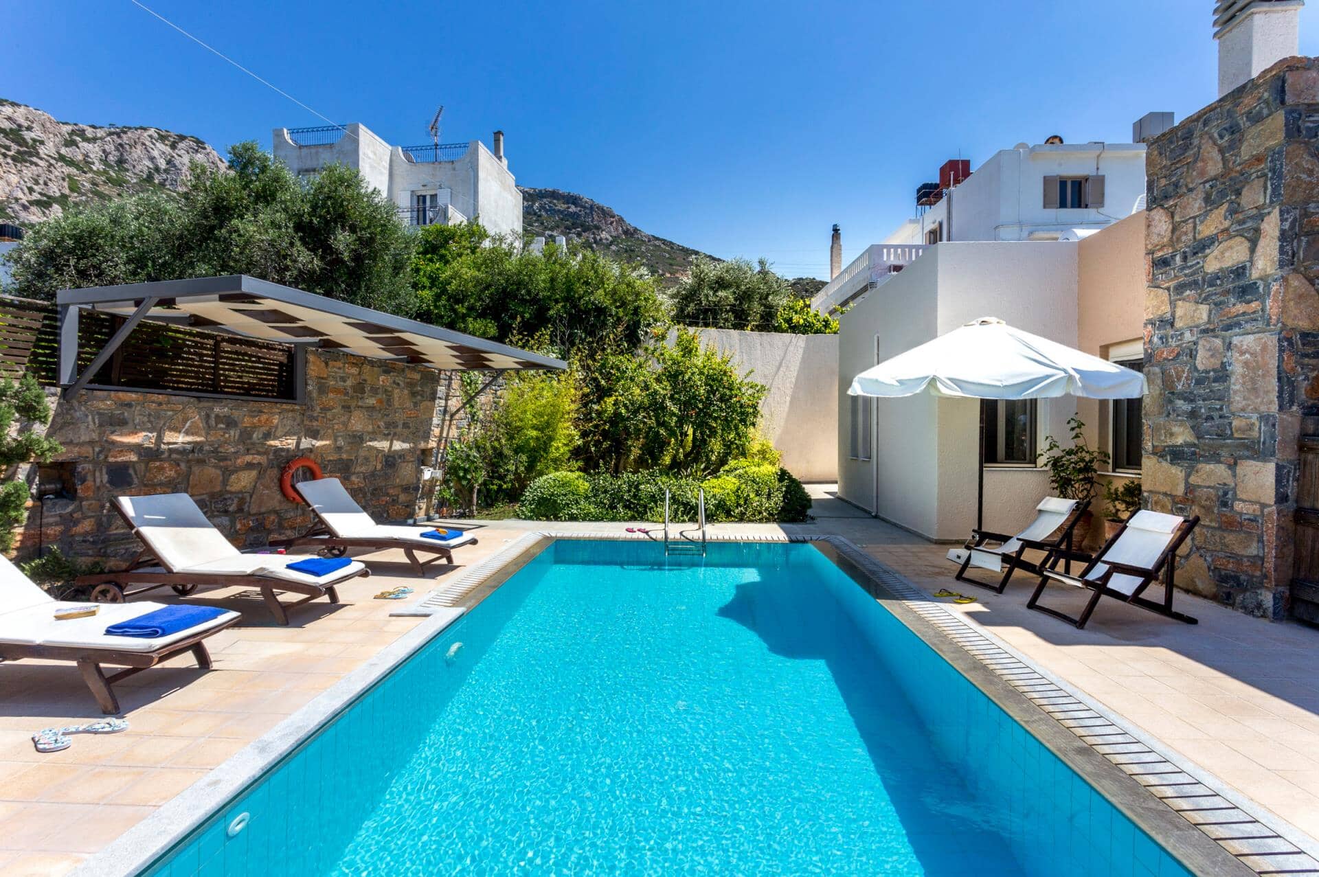 Villa Akali, Istron, &#x39A;&#x3C1;&#x3AE;&#x3C4;&#x3B7;